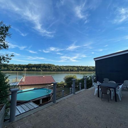 Cottage Chaleureux Avec Vue Sur Lac Changey Exterior photo